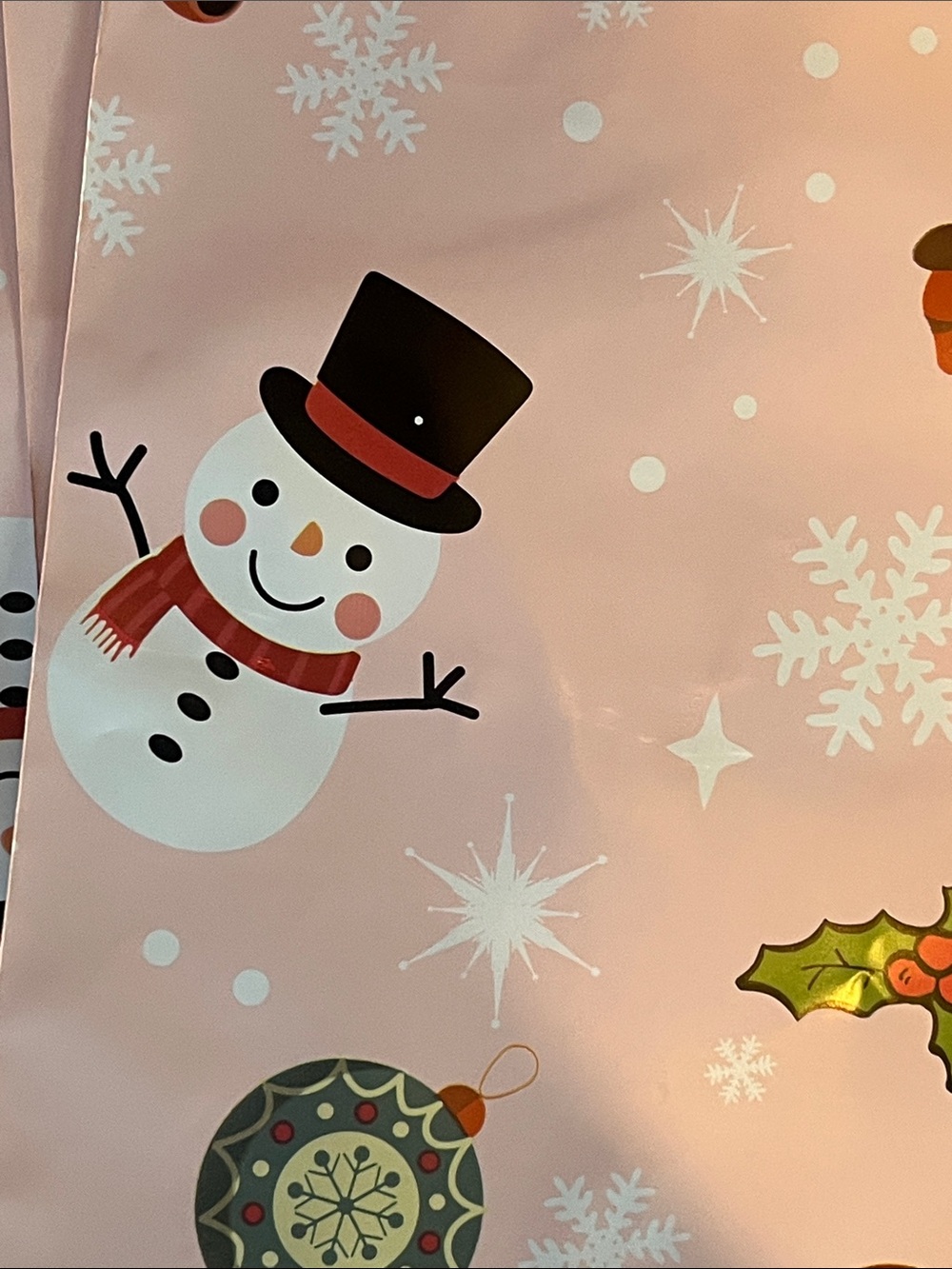 (20) Pink Holiday Polymailer Bags with Santa, Snowmen & Reindeer 6”x9” - Picture 7 of 16